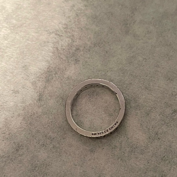 Ring - Picture 4 of 5